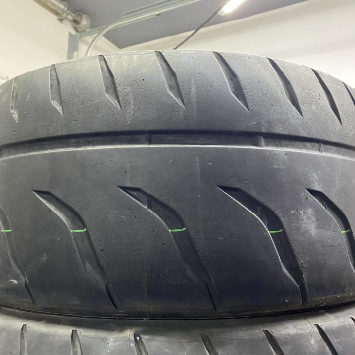 285/35 R20 и 315/30 R20 Toyo R888R