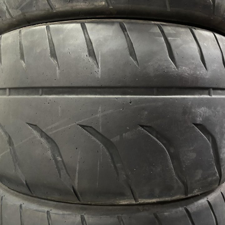 285/35 R20 и 315/30 R20 Toyo R888R