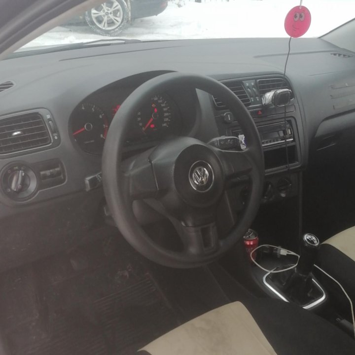 Volkswagen Polo, 2014