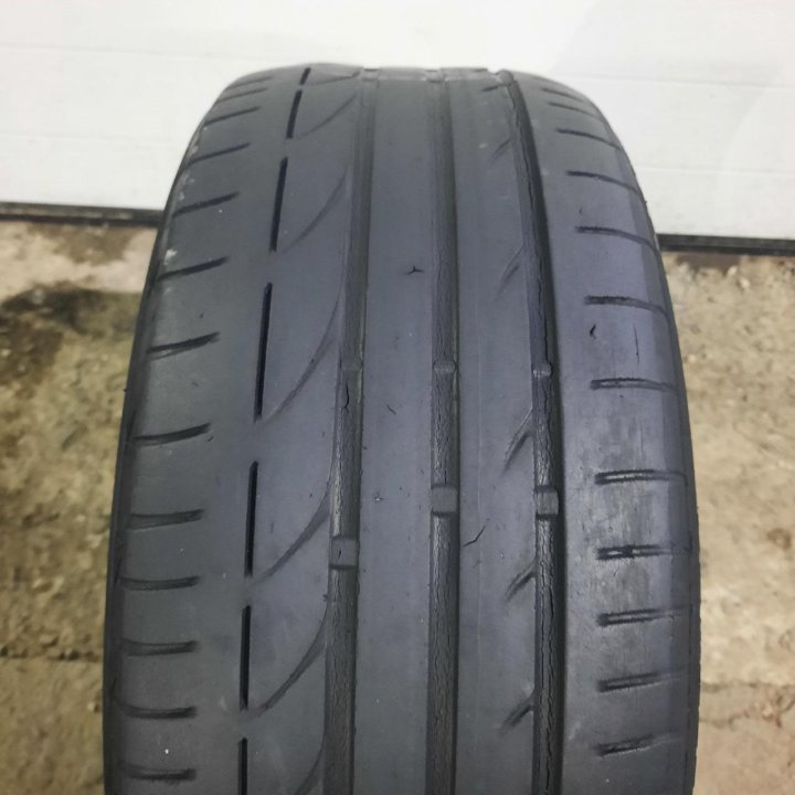 225/45R17 Bridgestone Potenza S001 (Лот №7252)