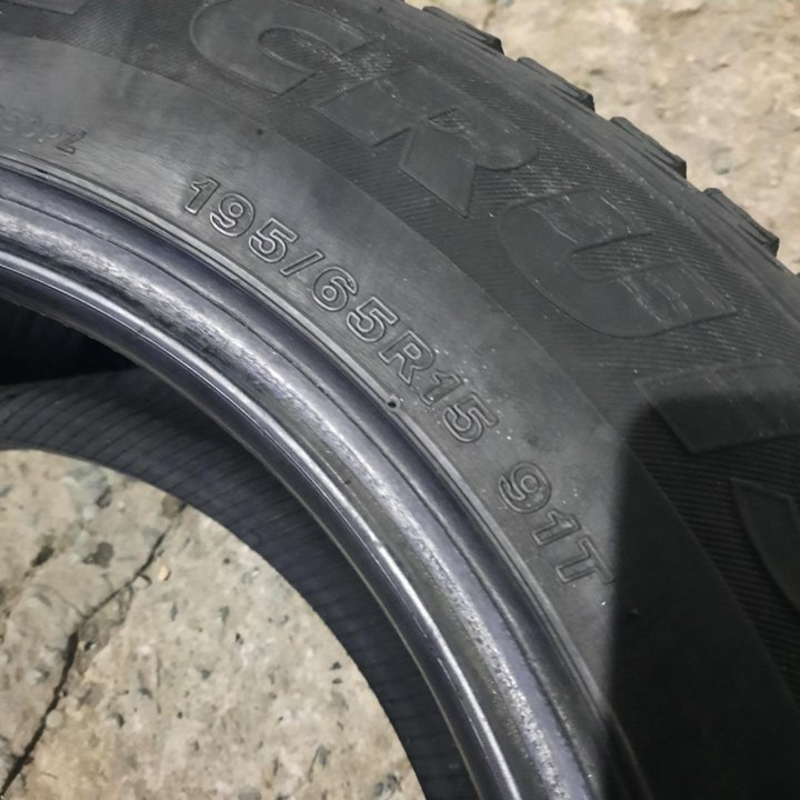 195/65R15 Bridgestone Ice Cruiser 5000 (Лот №7251)