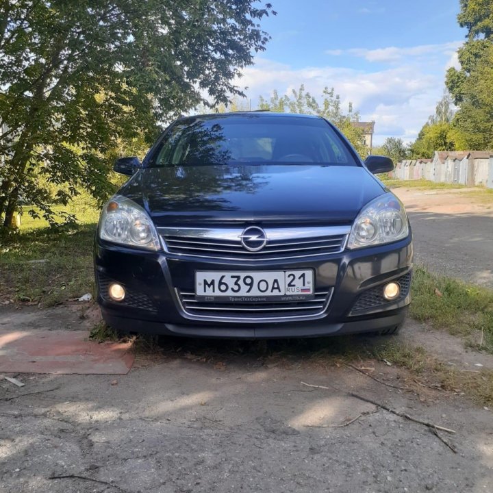 Opel Astra, 2008