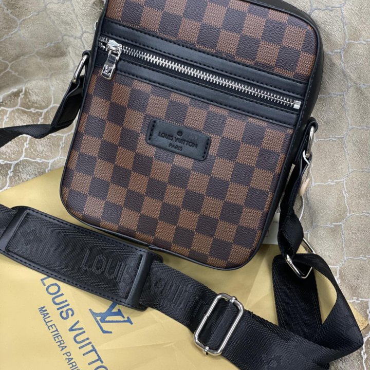 Барсетка Louis Vuitton