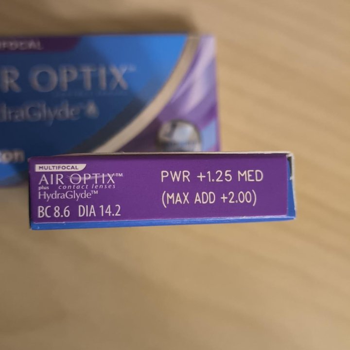 Линзы AIR OPTIX PLUS HYDRAGLYDE MULTIFOCAL