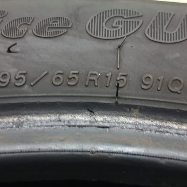 195/65 R15 Yokohama F700Z 4 шт