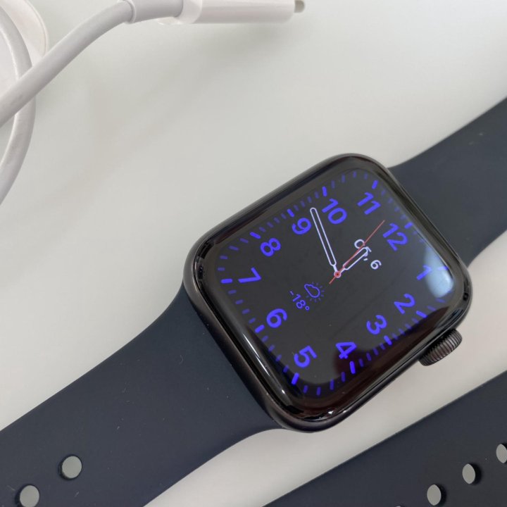 Часы Apple watch se 40mm