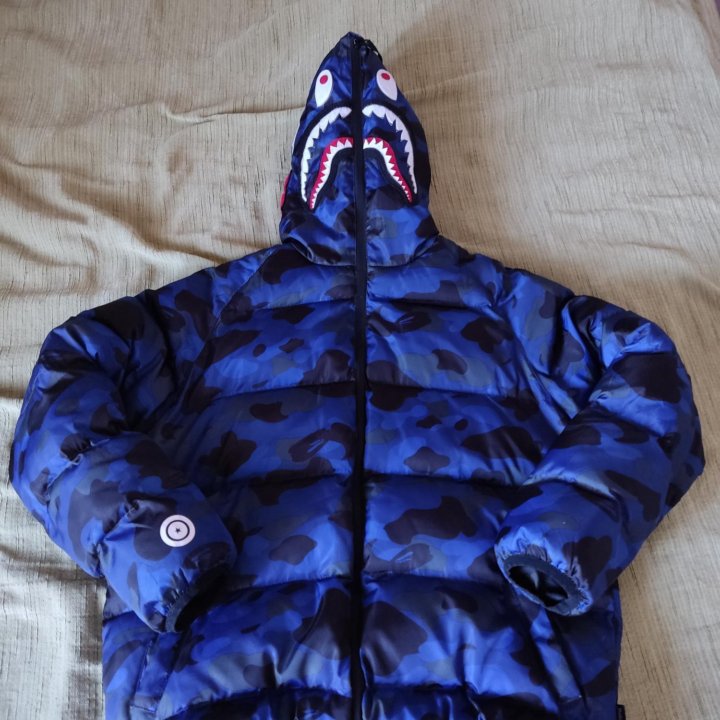 Пуховик Bape Shark