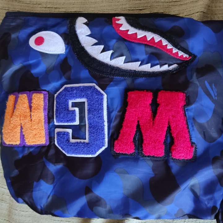 Пуховик Bape Shark