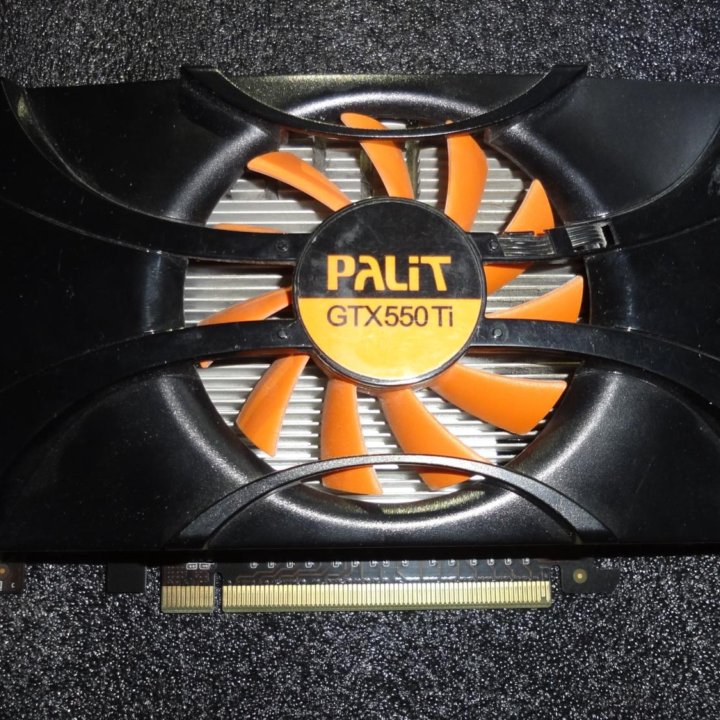 Видеокарта GTX 550 TI