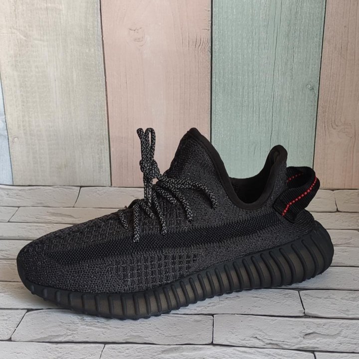 КРОССОВКИ МУЖСКИЕ РЕФЛЕКТИВНЫЕ YEEZY BOOST V2 350