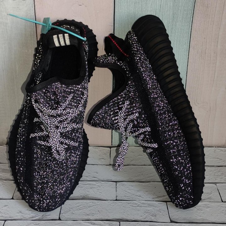 КРОССОВКИ МУЖСКИЕ РЕФЛЕКТИВНЫЕ YEEZY BOOST V2 350