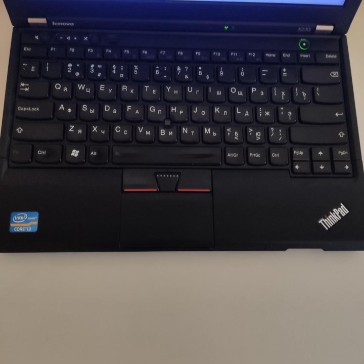 Ноутбук lenovo thinkpad x 230i i3/2.5 Ghz/250 gb