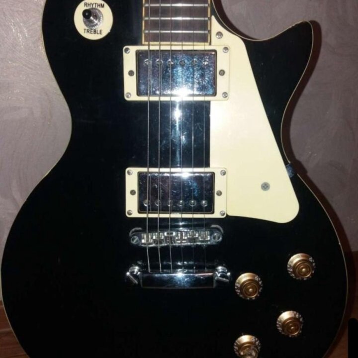 Adams в корпусе Les Paul