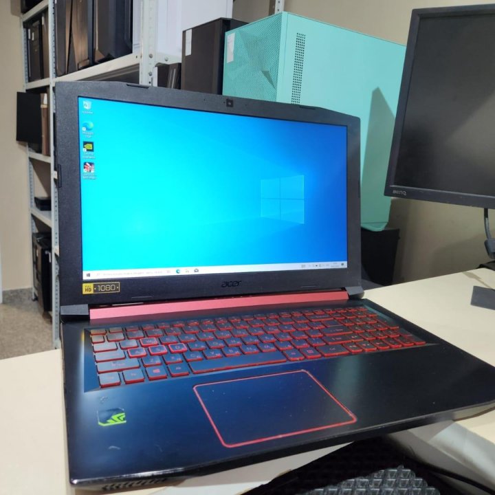 Ноутбук Acer nitro i5-7300H 16gb GTX 1050 4gb