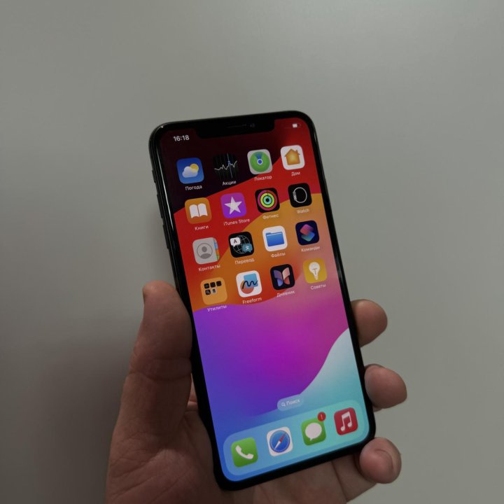 Продам iPhone XS Max 64Gb Black РСТ