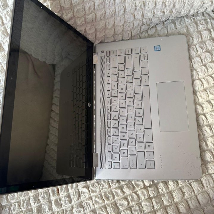 Трансформер HP pavilion x360 14.1” i5 8350u/256gb