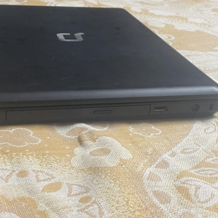 Ноутбук compaq cq56