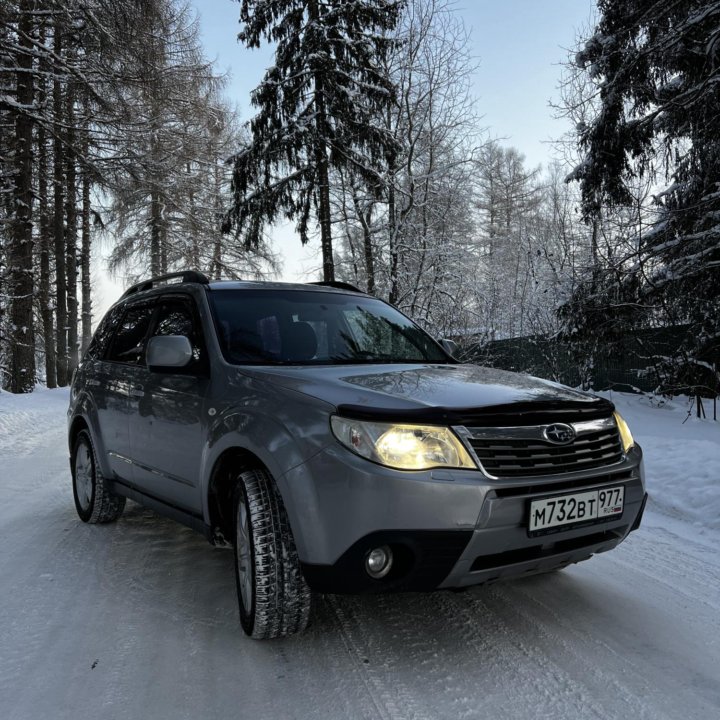 Subaru Forester, 2010