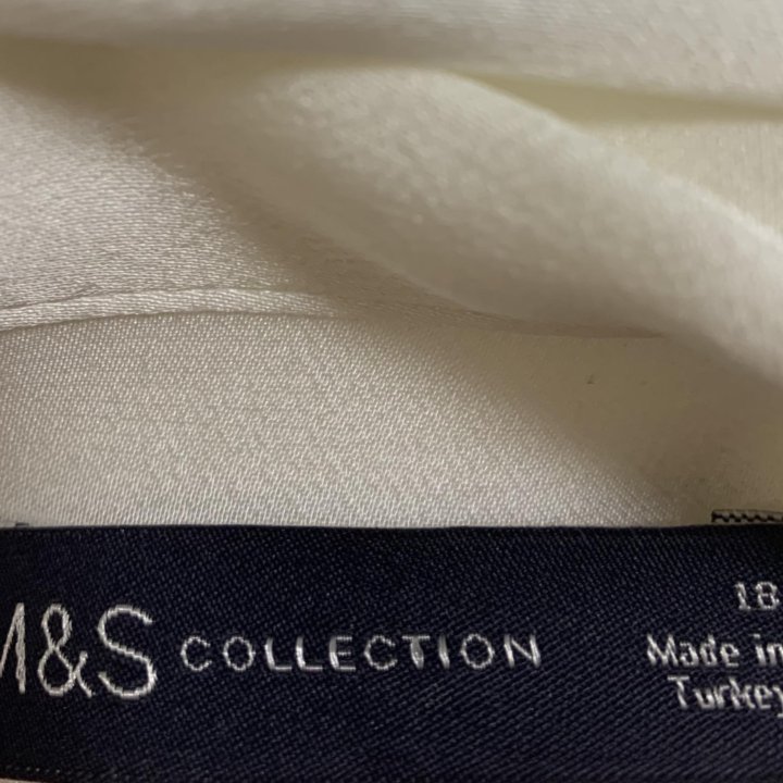 Блуза беля НОВАЯ M&S