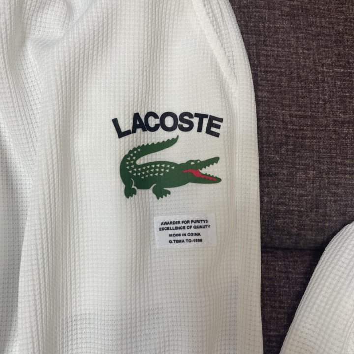 Спортивный костюм lacoste