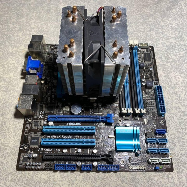 Intel Core i7-3770K, ASUS P8Z68-M PRO