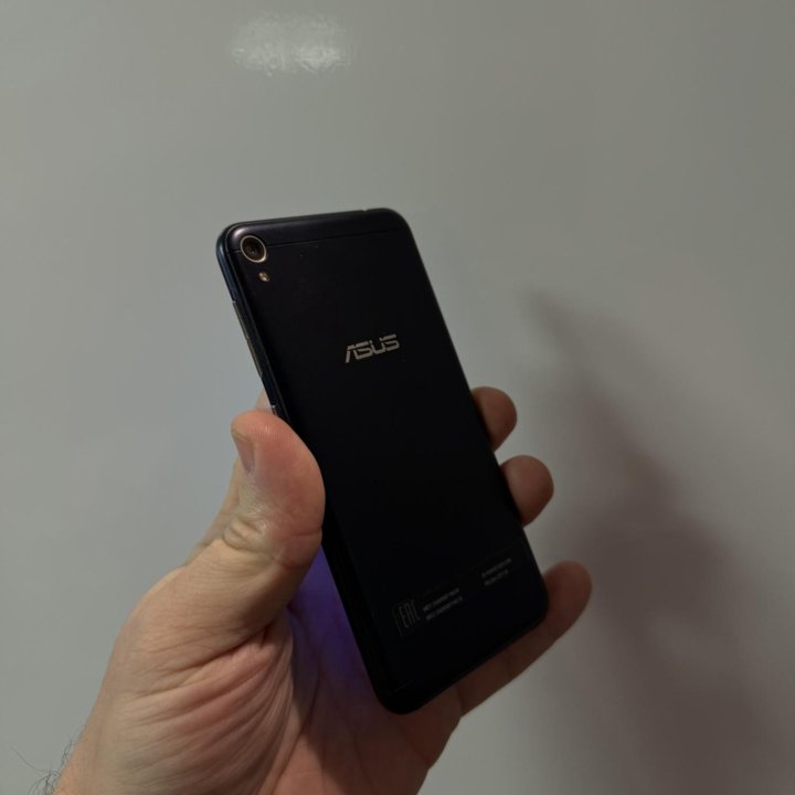 Продам Asus ZenFone 2/32Gb