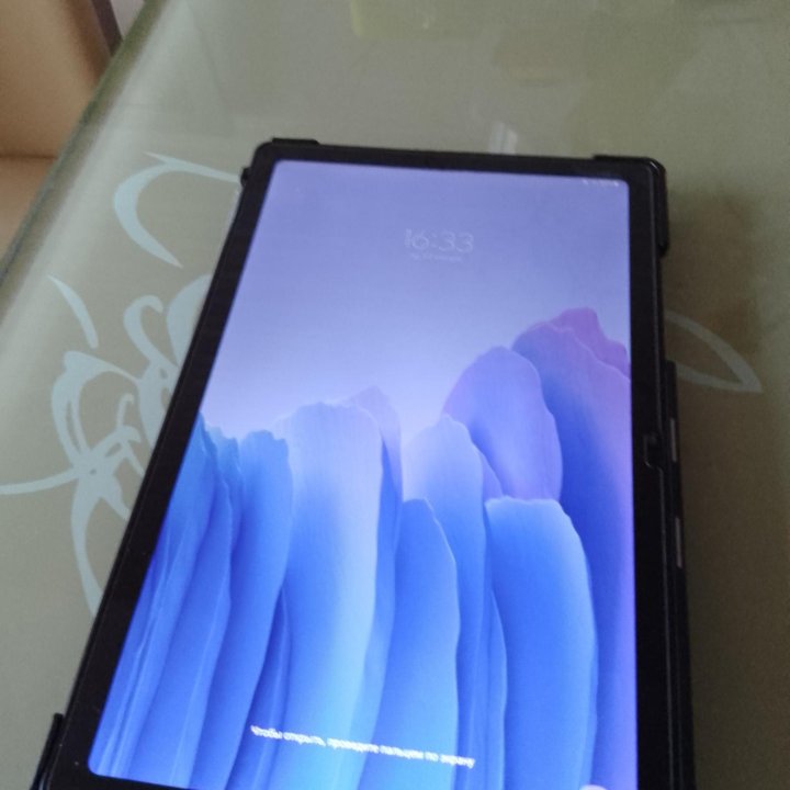 Samsung Galaxy Tab A7 t500 в идеале с чехлом 10 