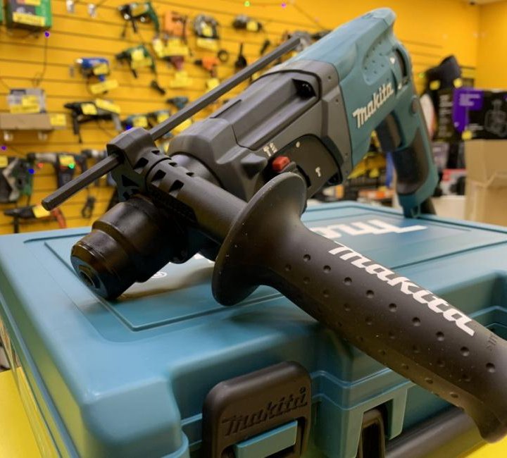 Перфоратор Makita HR2470, 2.4 Дж, 780 Вт, 4500 уд/мин, в кейсе