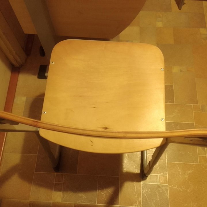 Стол и стул ученические - комплект 