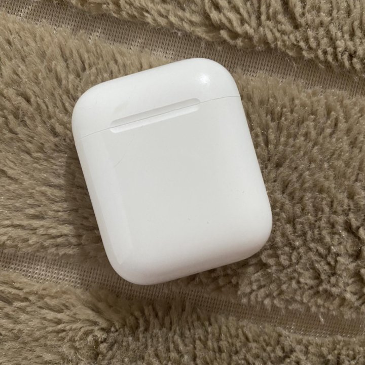 Наушники AirPods