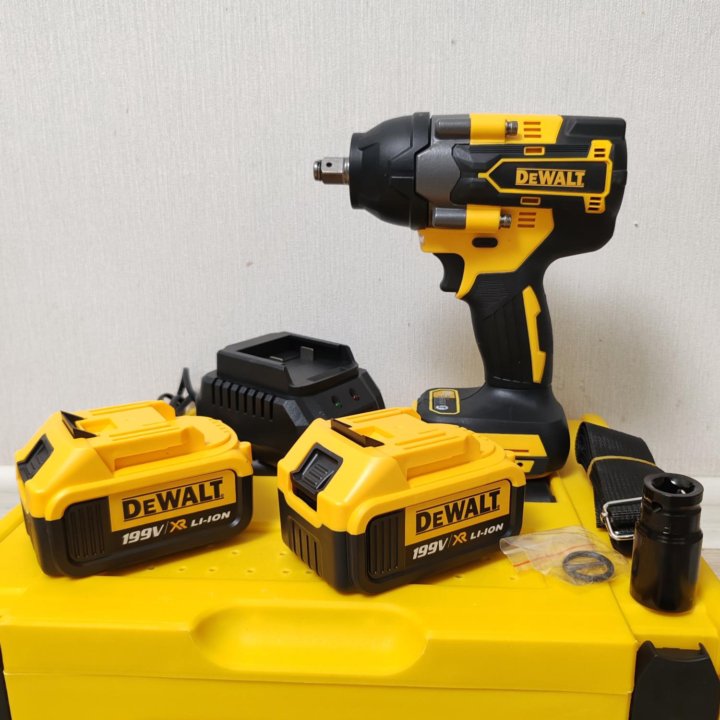 Гайковерт аккумуляторный dewalt