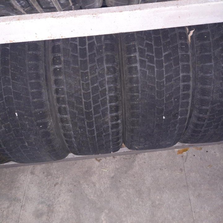 Hankook 235/55/17, 4шт