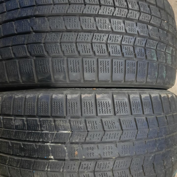 Dunlop 225/45/17, 2шт