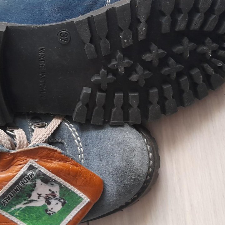 Ботинки кожаные