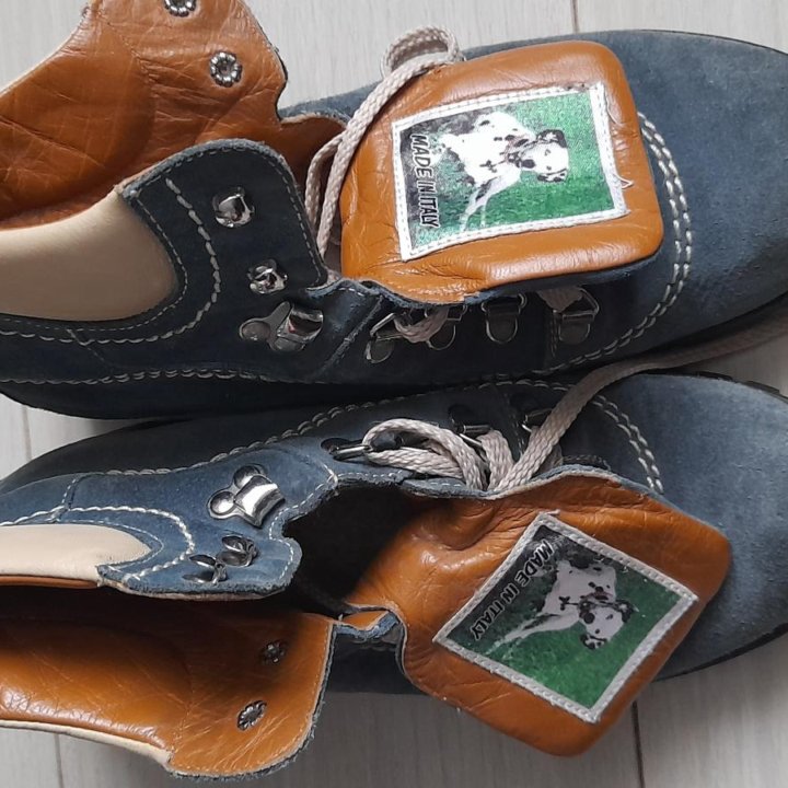 Ботинки кожаные