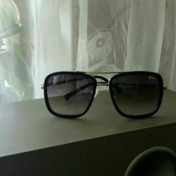 Очки разные