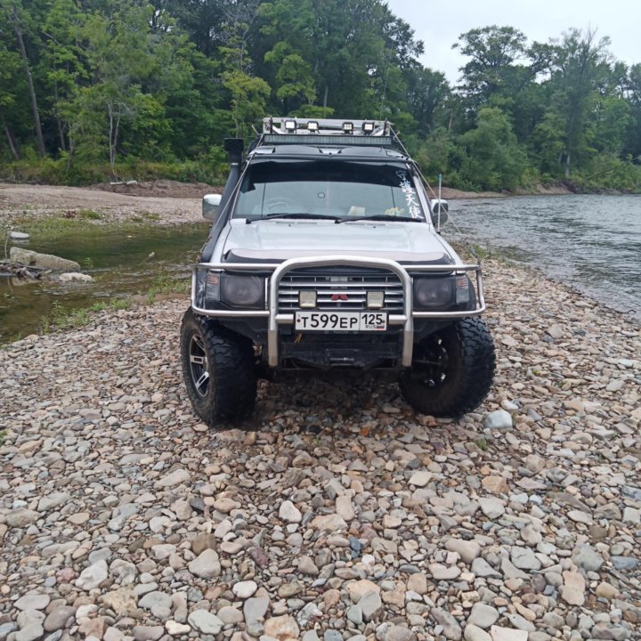 Mitsubishi Pajero, 1991