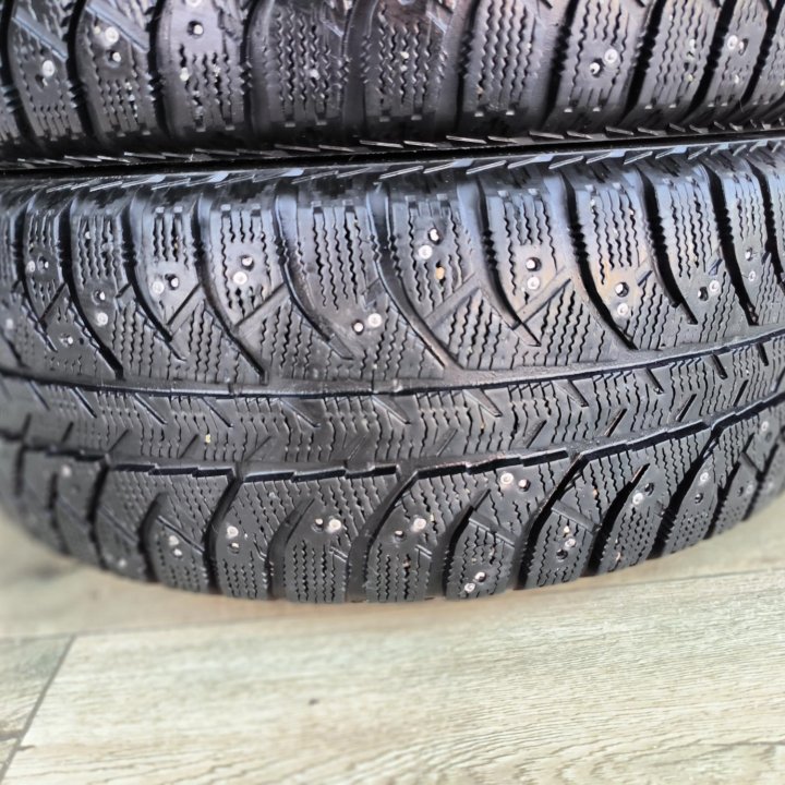 205/60/16, Bridgestone IC7000, 2 шт