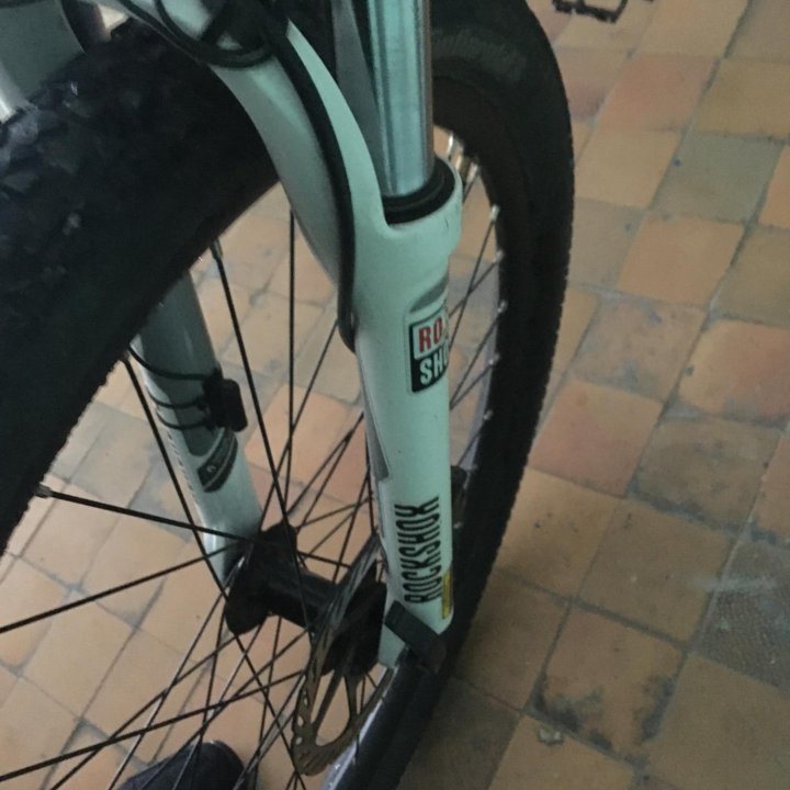 Rockshox XC28 ход 100 мм