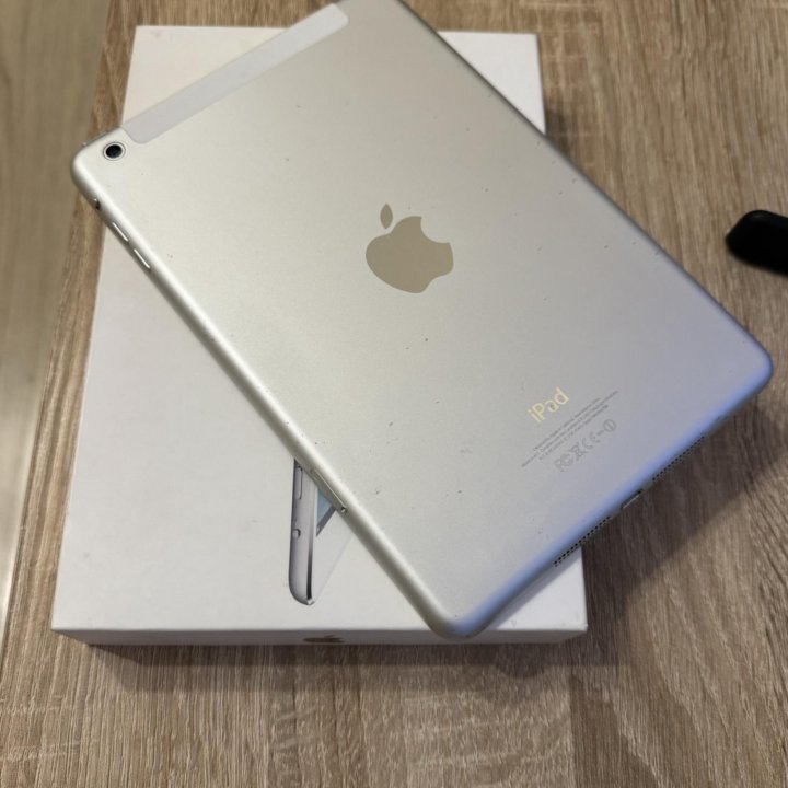 iPad mini (1-го поколения)