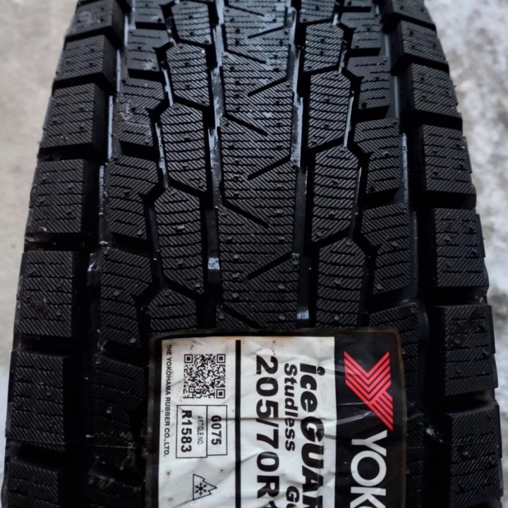 Новые липучки 205/70 R15 Yokohama Ice Guard G075