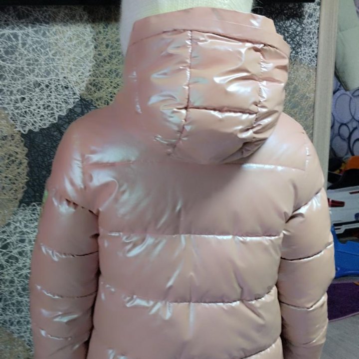 Зимняя куртка на девочку 10-11 лет