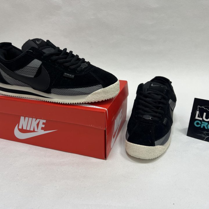 Kpoccoвки Nike Cortez union