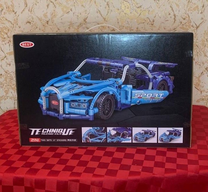 Конструктор Lego Technic Bugatti