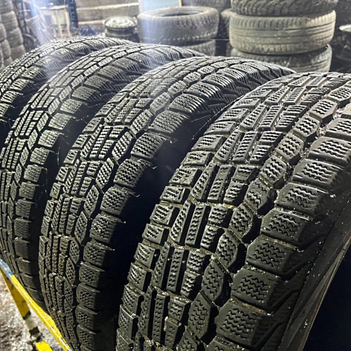 Зима Viаtti Вrinа V-521 185/65 R15 88T 1 сезон