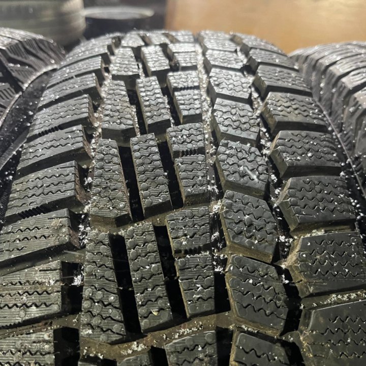 Зима Viаtti Вrinа V-521 185/65 R15 88T 1 сезон