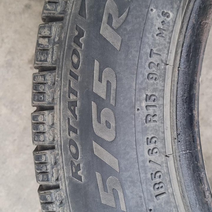 Зимняя резина Pirelli 185 65 15 комплект