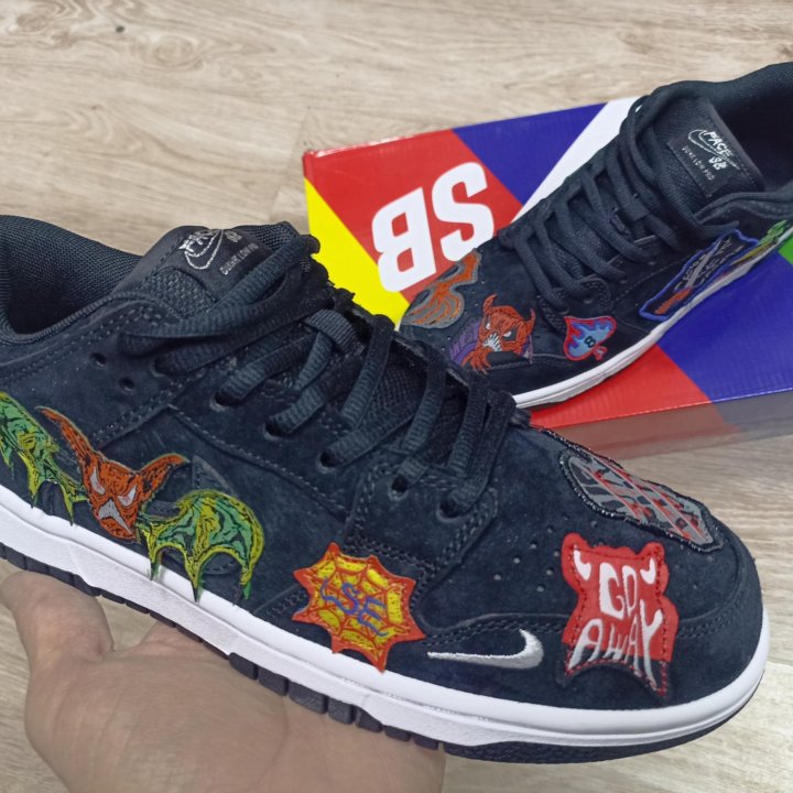 Кроссовки Nike SB Dunk