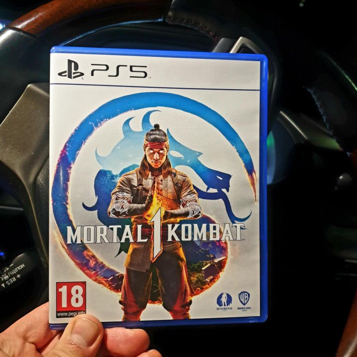 Игра на диске mortal combat 1 PlayStation 5