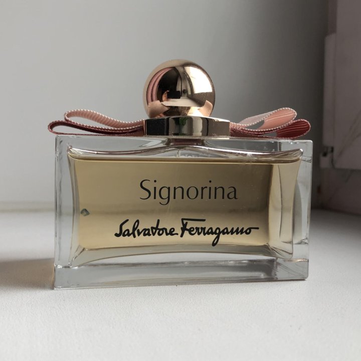 Salvatore Ferragamo Signorina 100мл